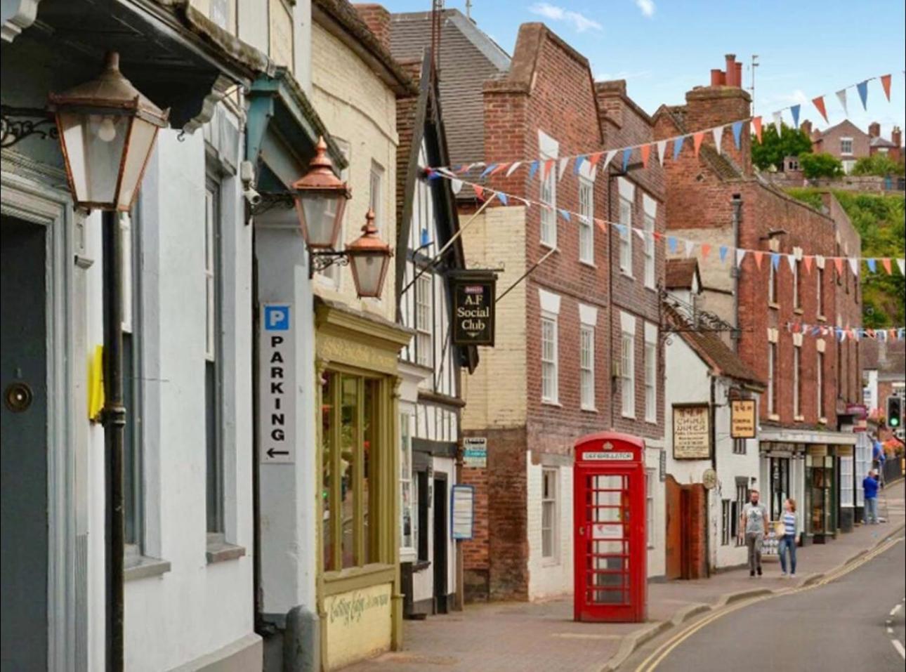 The Court Hotell Bridgnorth Exteriör bild