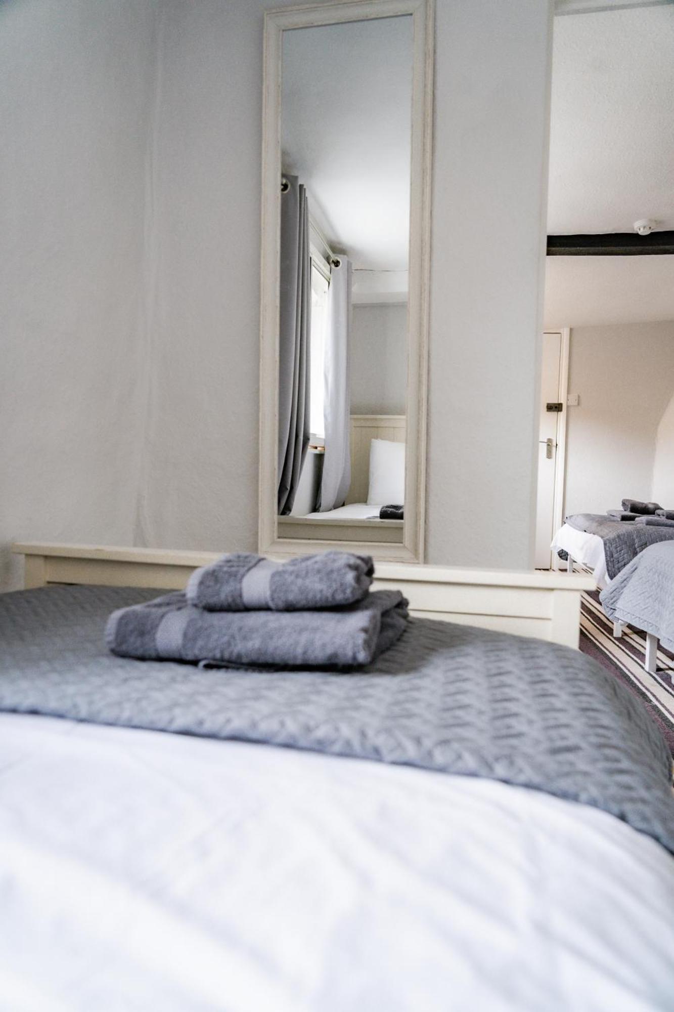 The Court Hotell Bridgnorth Exteriör bild